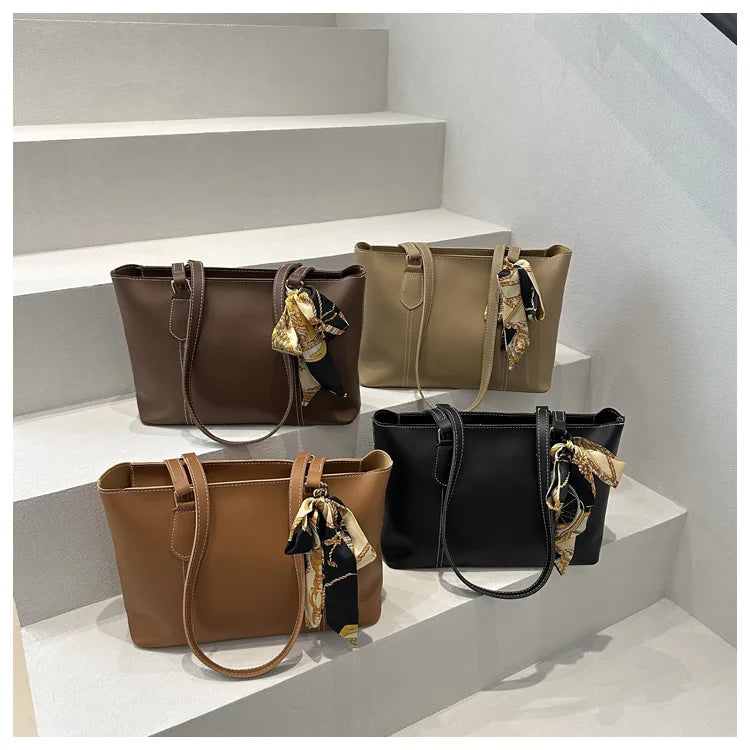 Large Capacity Underarm Bag