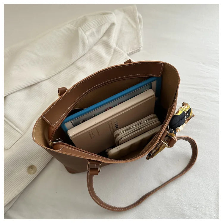 Large Capacity Underarm Bag